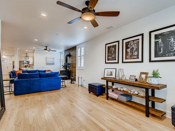 2nd image of 2922 W 38th St #1