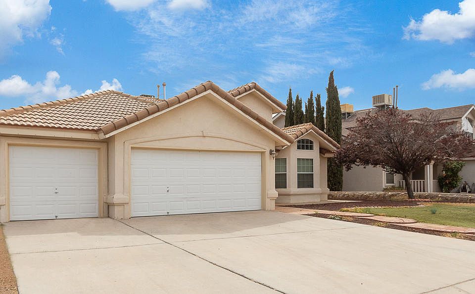 1st image of 10813 Coral Sands Dr