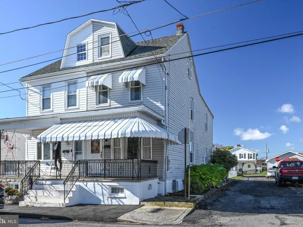 128 N 4th St, Frackville, PA 17931