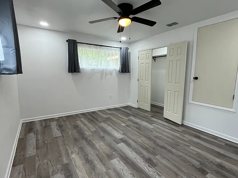 Bedroom #1