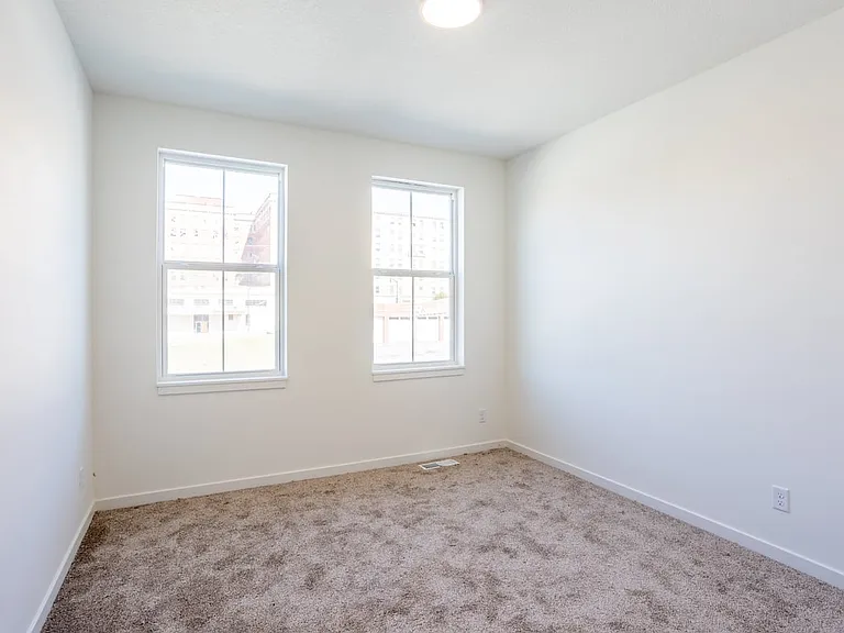920 2nd Ave S #211 — Photo 8