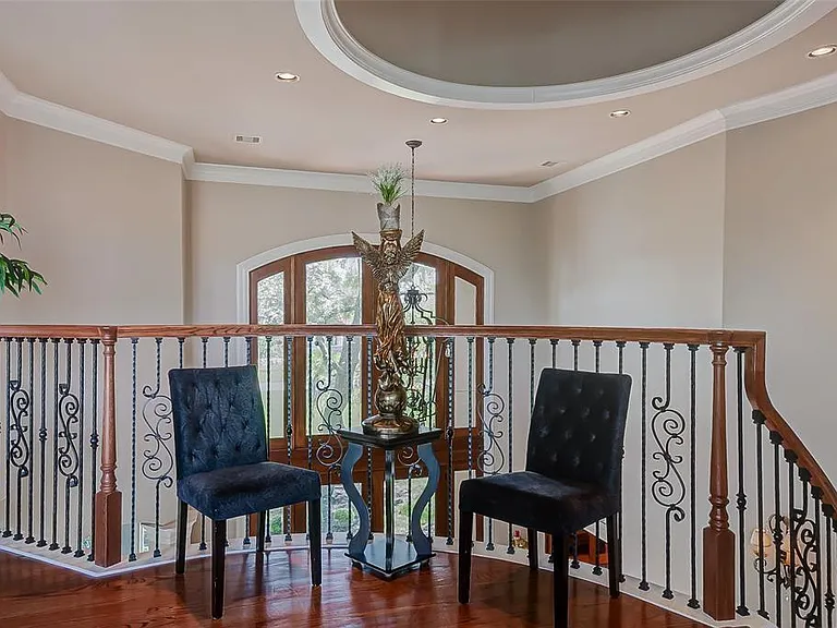 33202 W Haddon Ct — Photo 37