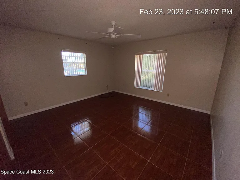 304 Darrow Ave — Photo 23