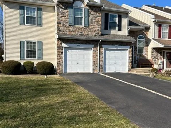 660 Chadbourne Ct, Harleysville, PA 19438