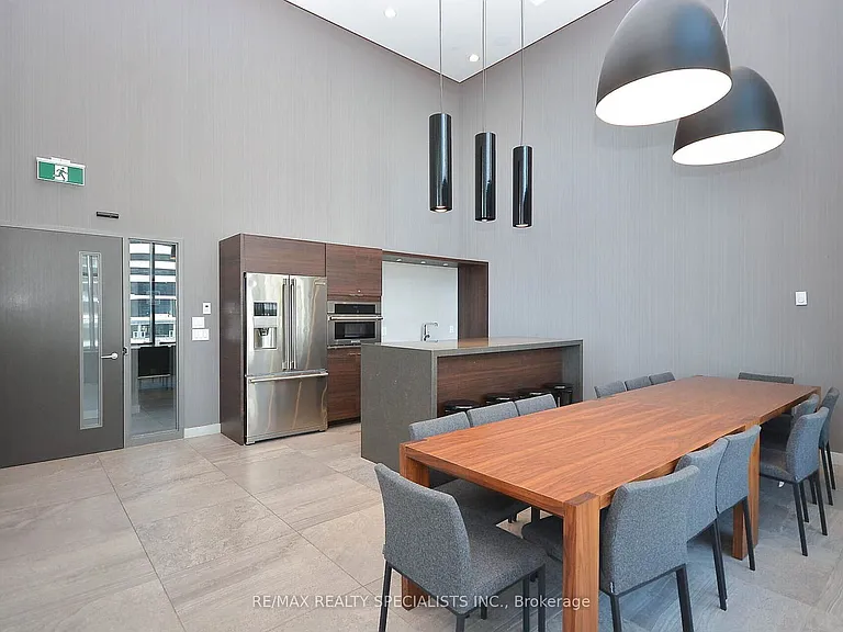 2560 Eglinton Ave W #610 — Photo 34