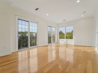 1212 The Plz #1212, Tenafly, NJ 07670