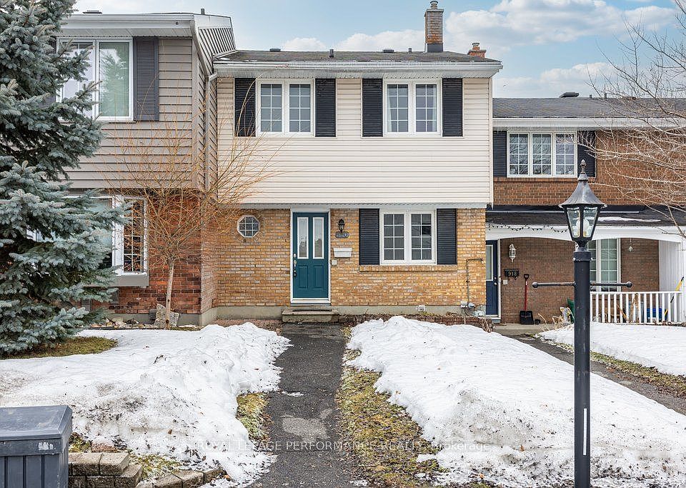 1st image of 920 Walkley Rd