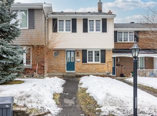 920 Walkley Rd, Ottawa, ON K1V6R5