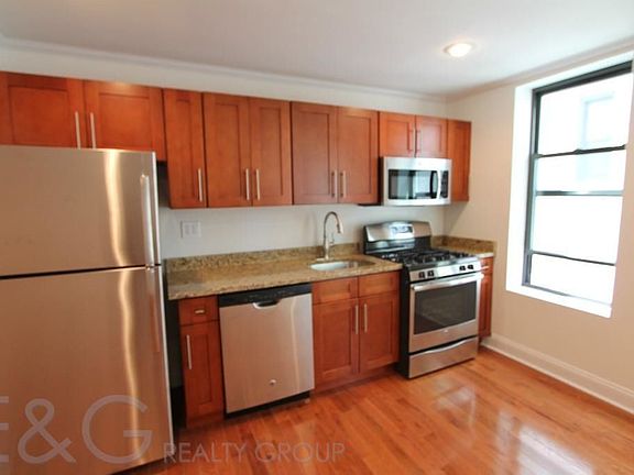 5th image of 580 W 161st St APT 42