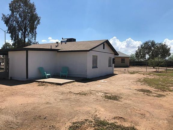 2nd image of 1012 N Campbell Dr