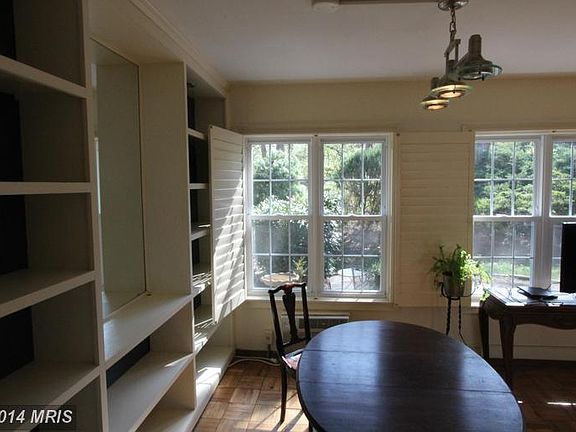 3rd image of 3439 Martha Custis Dr #927