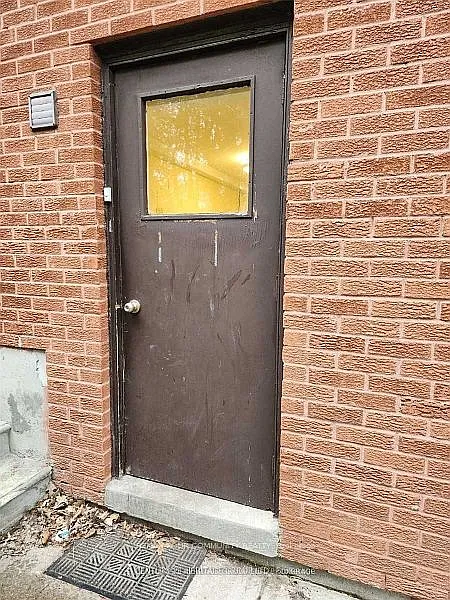 45 Kersey Cres #2