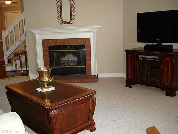 5th image of 53 Creekstone Dr