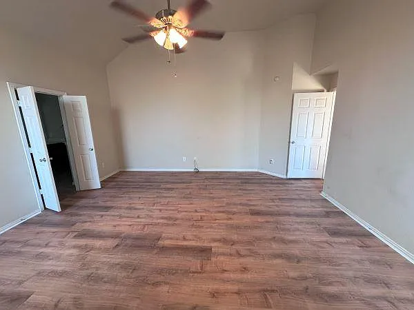 2639 Lake Ridge Dr — Photo 16