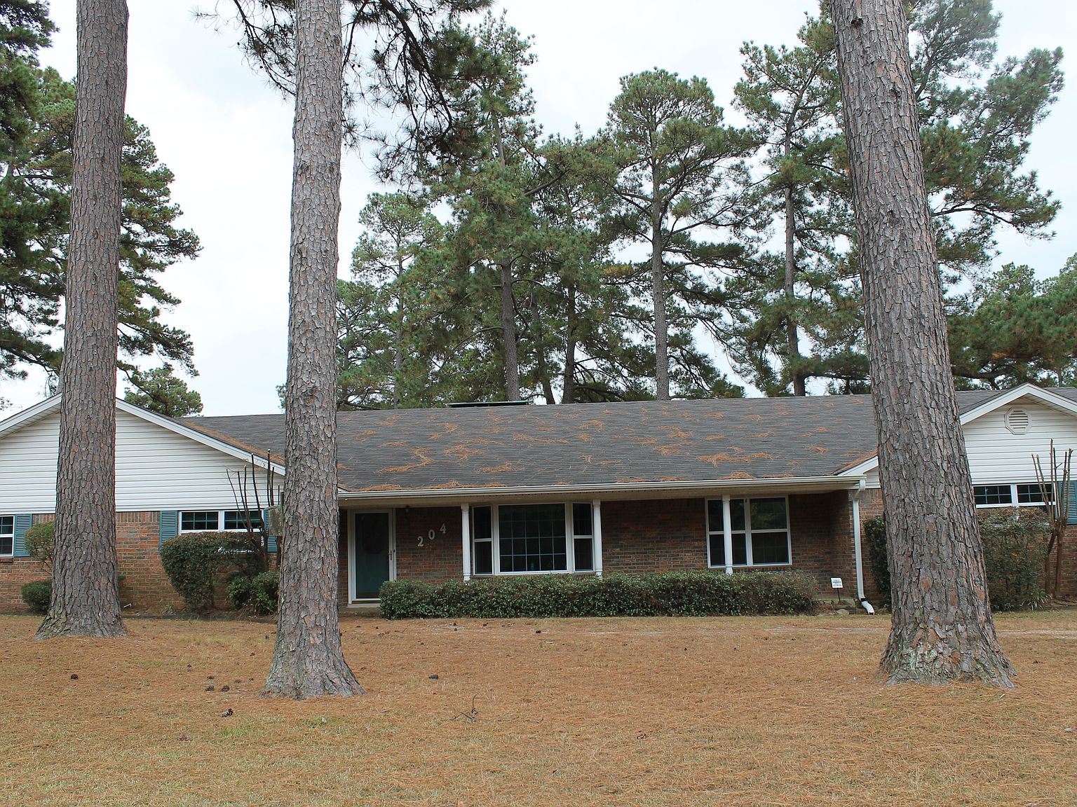 204 Redwater Rd, Wake Village, TX 75501 Zillow