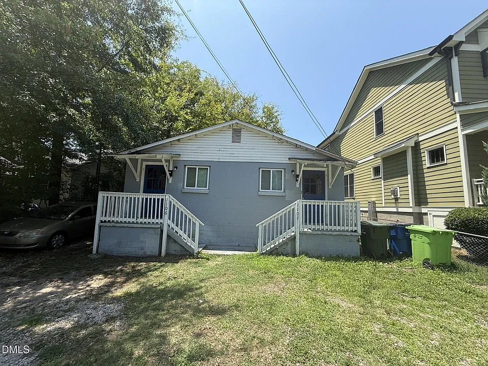 1104 Spaulding St
