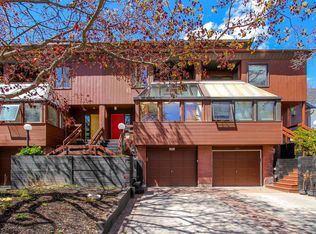 377 Wilbrod St #1, Ottawa, ON K1N 6M6
