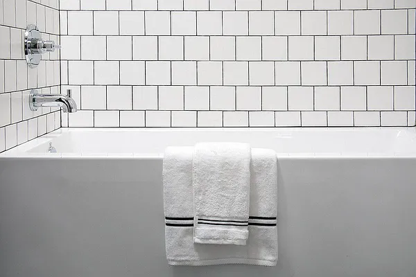 Rented by Vertical Real Estate LLC | media 5