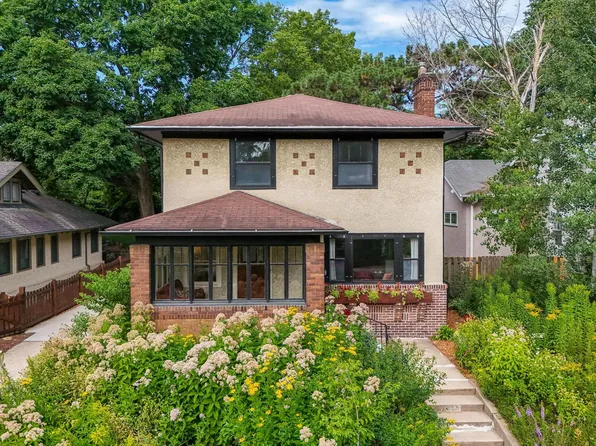 4852 Bryant Ave S, Minneapolis, MN 55419