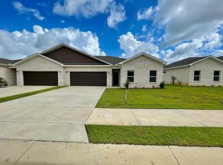 123 Jennie Dr, Dothan, AL 36301