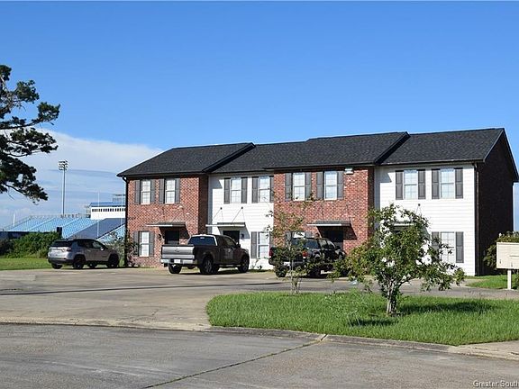 5th image of 2020 Southwood Dr