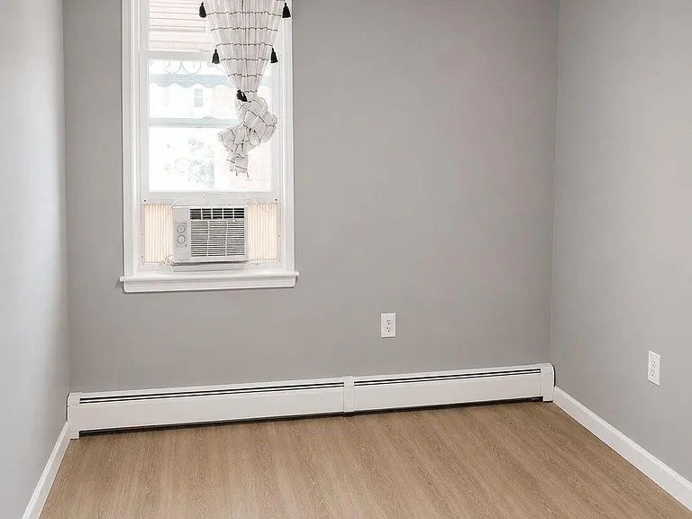866 Fairmount Pl — Photo 15
