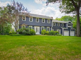 19 Juniper St, Wenham, MA 01984