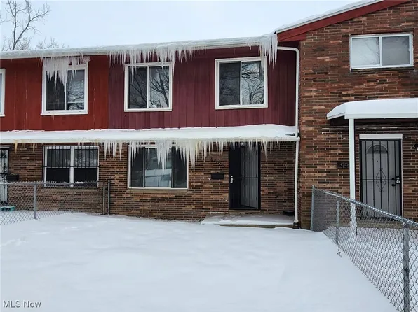 4525 E 143rd St APT C, Cleveland, OH 44128