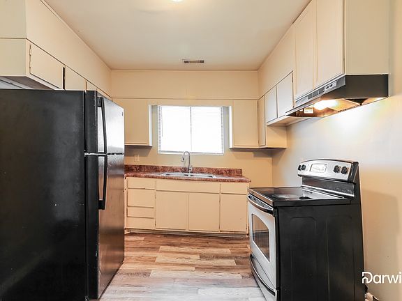 3rd image of 4813 Court M
