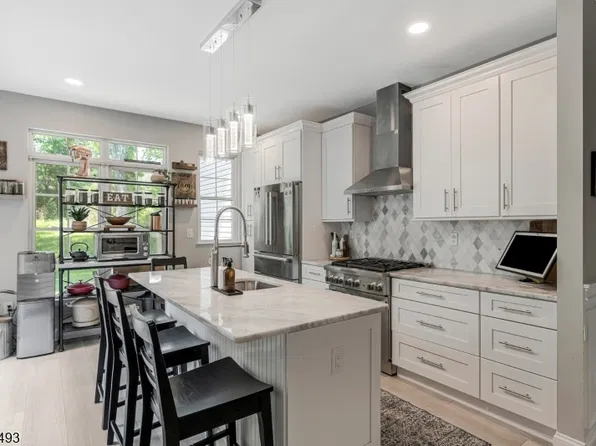 120 Loft Dr, Bridgewater Twp., NJ 08836