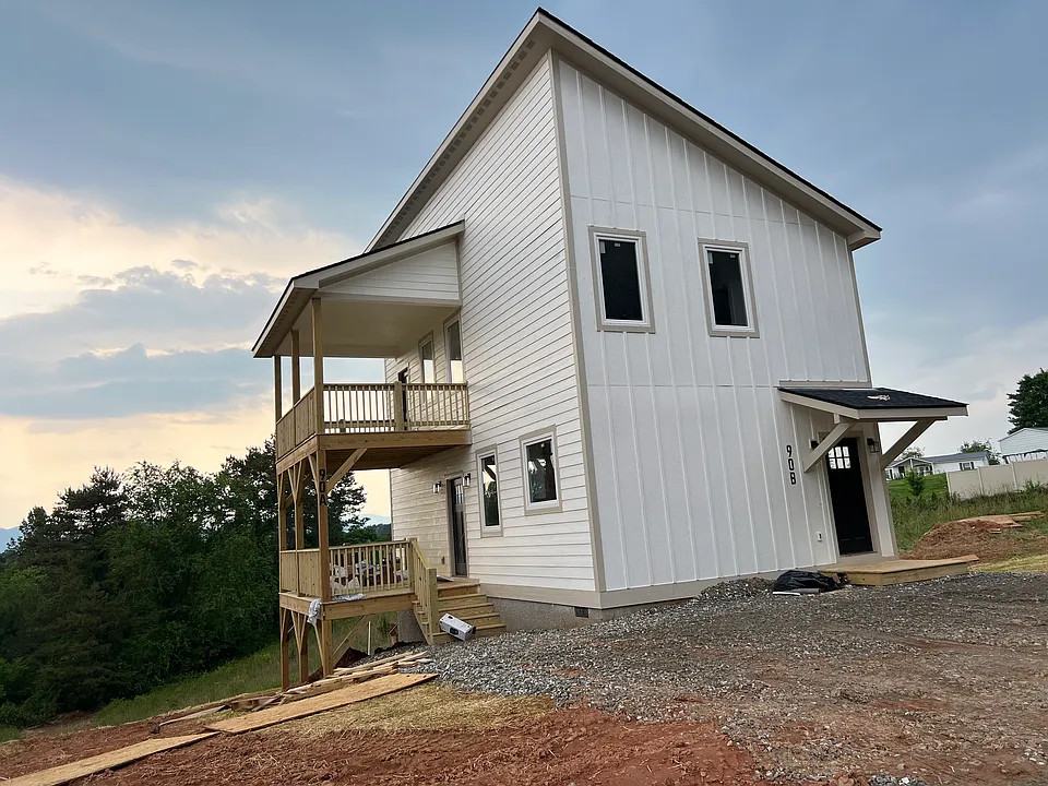 90 Dix Creek Chapel Rd