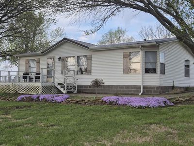 81 Eureka Lake Rd, Eureka, KS, 67045