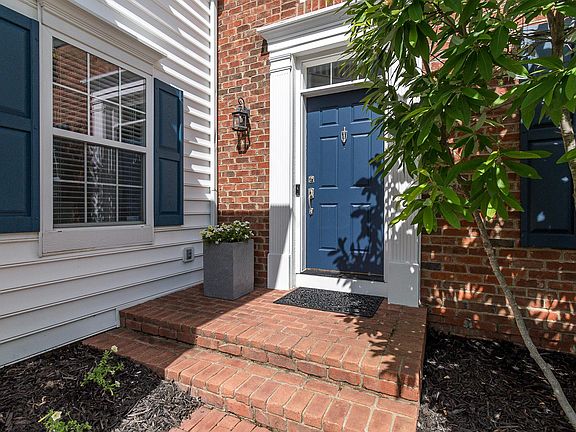 4th image of 4112 Hammersmith Cir