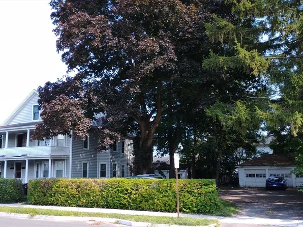 31-33 George St, Westfield, MA 01085