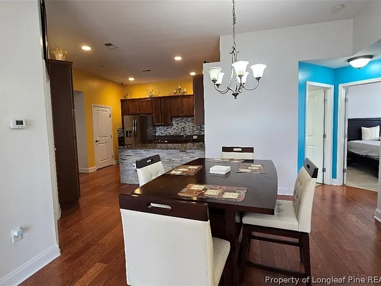 127 Nandina Ct — Photo 13