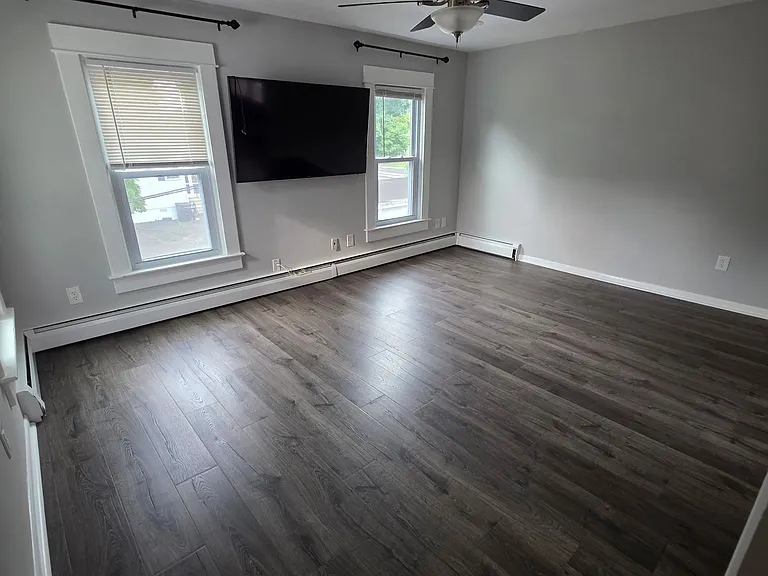 195 White Horse Ave #2 — Photo 9