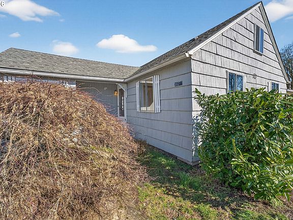 5th image of 30217 NW 31st Ave