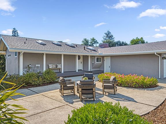 3rd image of 4079 Naranjo Dr