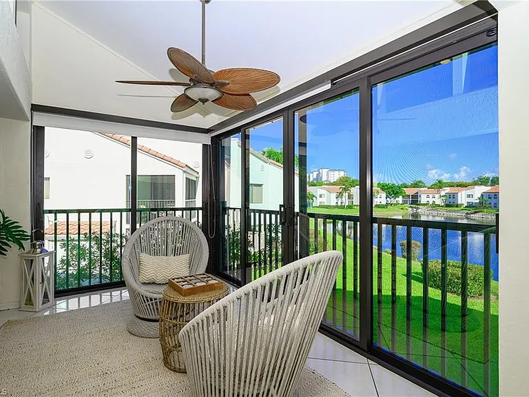 613 Beachwalk Cir #J-204 — Photo 8
