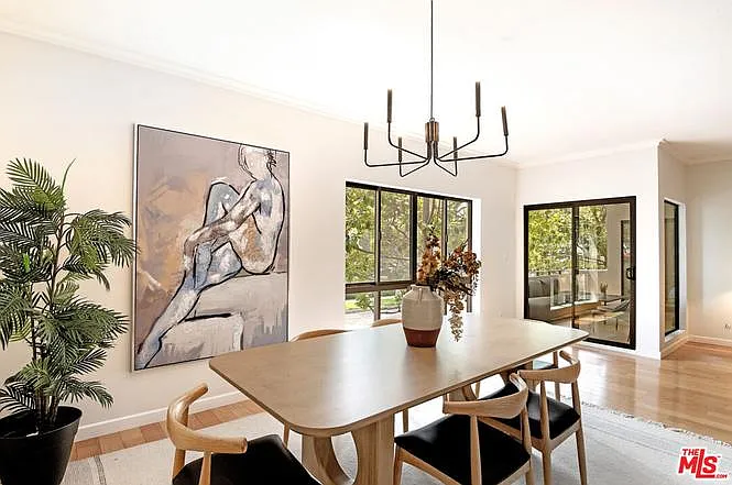 651 Wilcox Ave #1E — Photo 9
