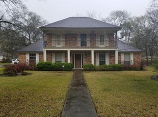 19526 Rippon Dr, Spring, TX 77373