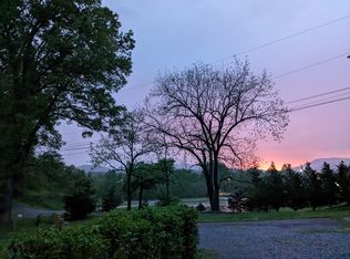 7456 Old Tuckaleechee Rd, Townsend, TN 37882