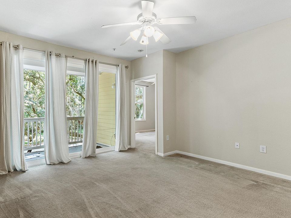 1st image of 60 Fenwick Hall Aly APT 223