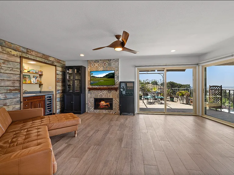 2700 E Panorama Dr #208 — Photo 12