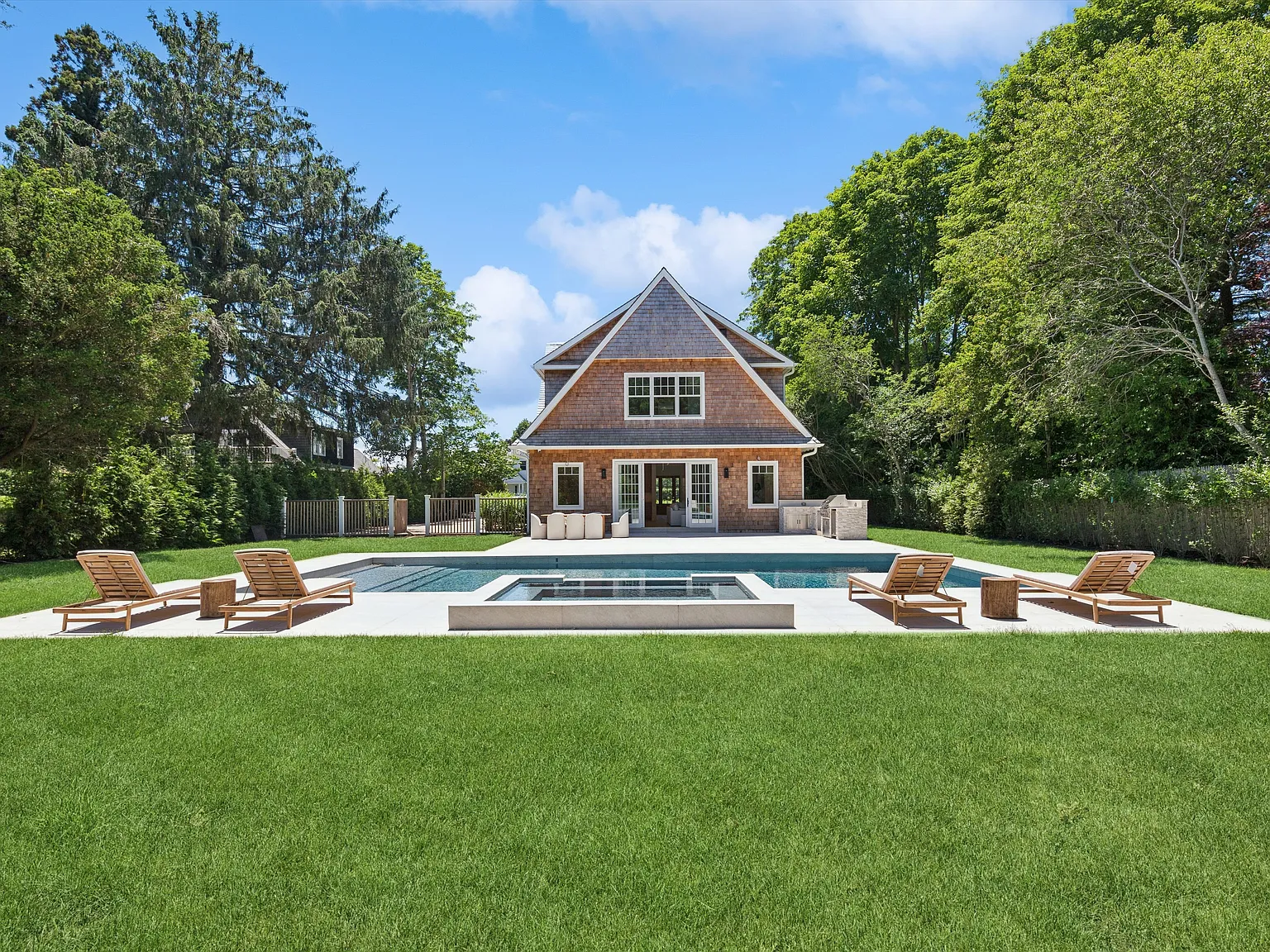 New Rental,Southampton Village with Pool and Spa — Photo 3