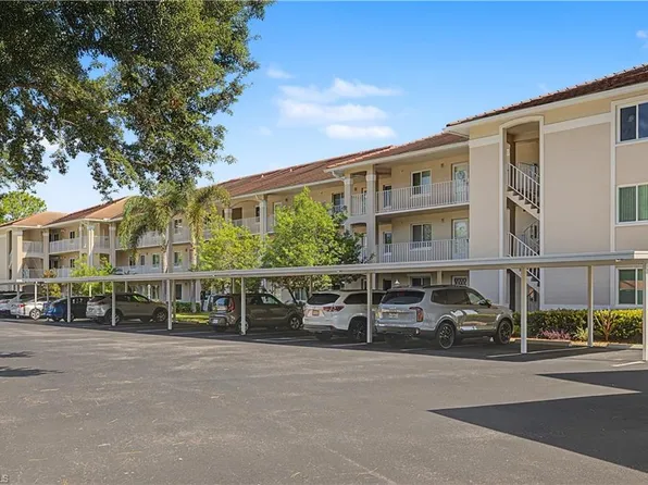 7065 Dennis Cir APT F103, Naples, FL 34104