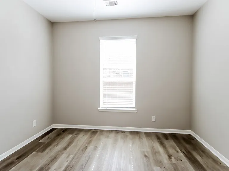614 Companion Dr — Photo 15