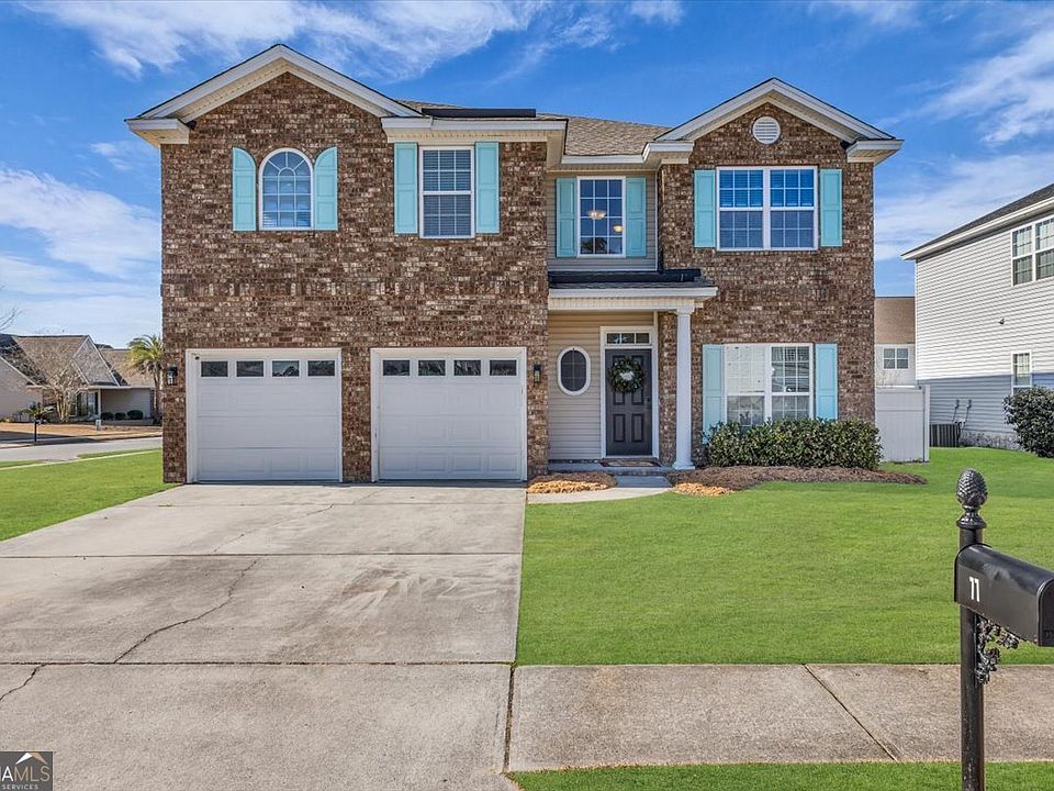 1st image of 11 Rhett Ln