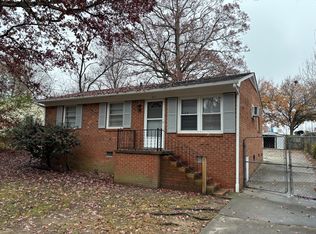 211 Rankin Pl, High Point, NC 27265