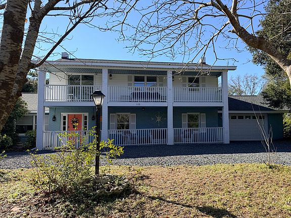 3rd image of 115 Paula Circle SE
